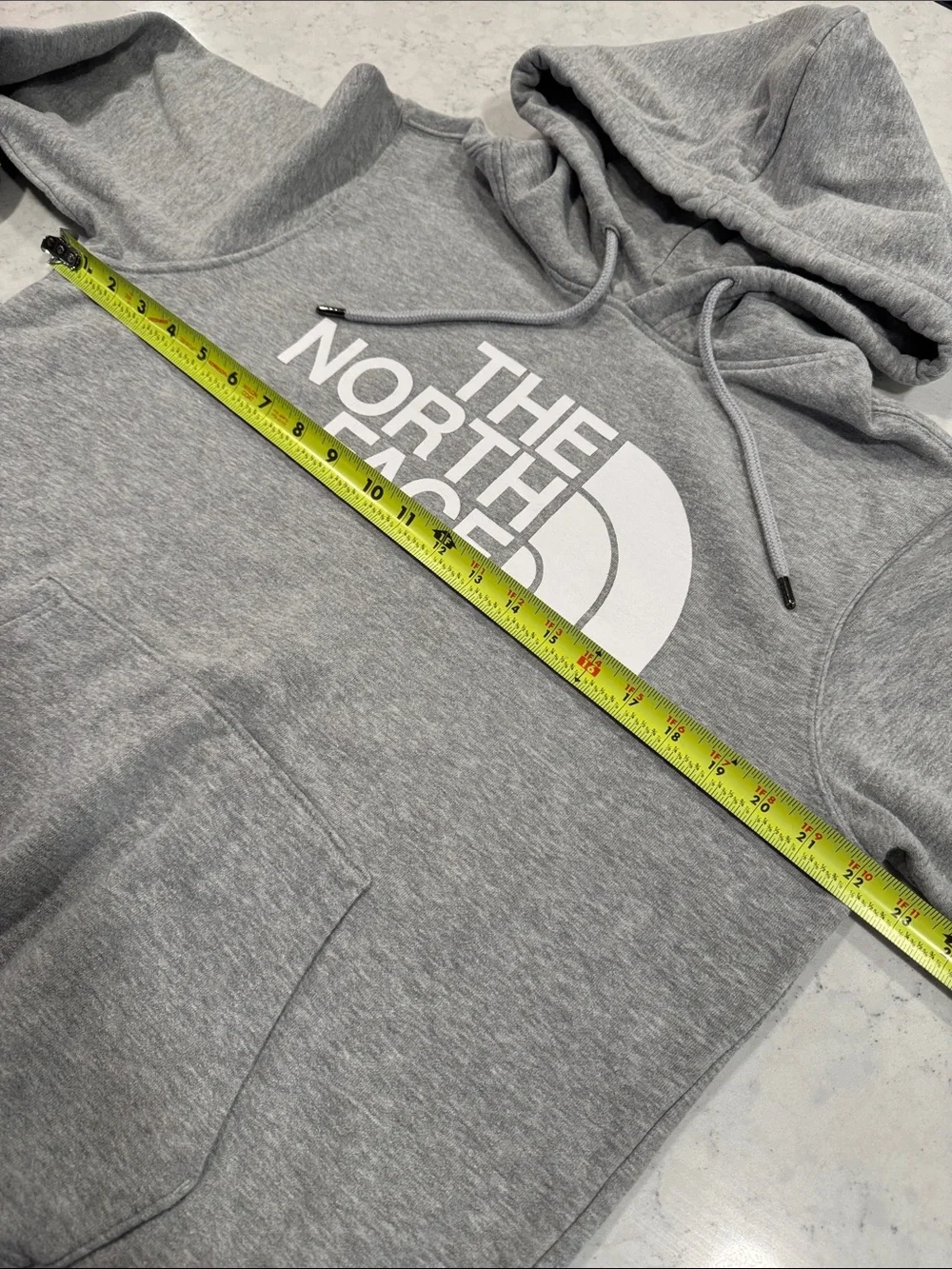 The North Face Men's Medium Gray w/ White Logo Sweatshirt Hoodie Casual Classic